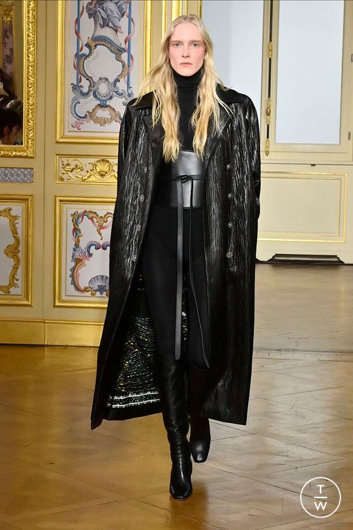 Tagwalk: The Fashion Search Engine