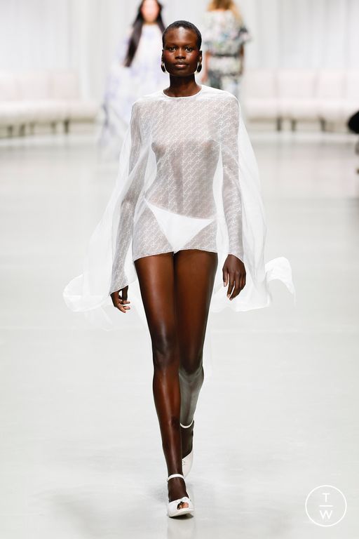 Spring-Summer 2025 Leonard Paris Look 23