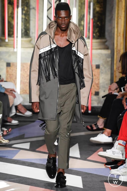 SS19 Les Hommes Look 17
