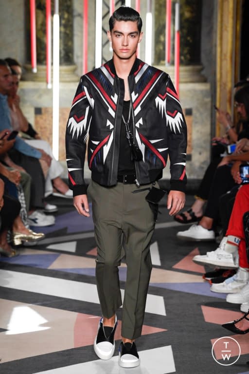 SS19 Les Hommes Look 23