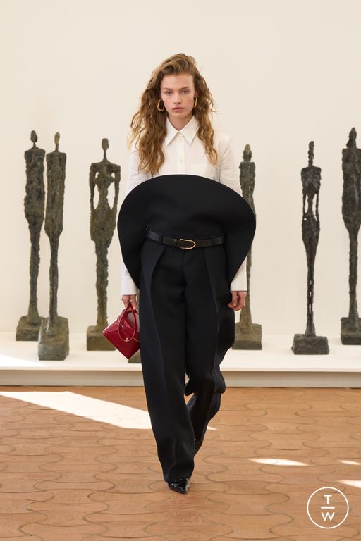 SS24 Jacquemus Look 8