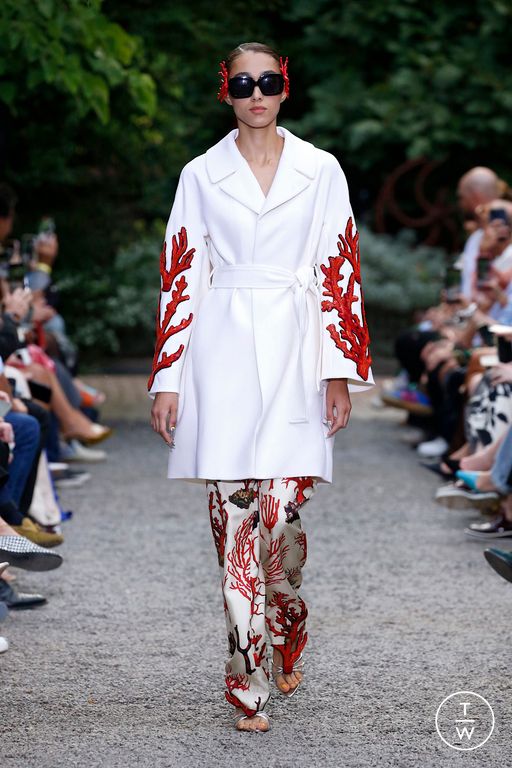 Spring-Summer 2025 Libertine Look 37