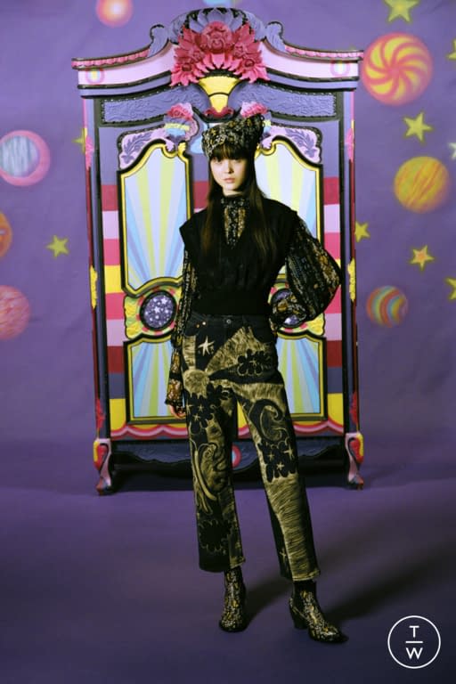 FW21 Anna Sui Look 4