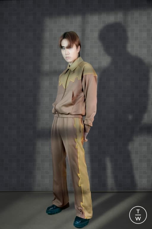 FW21 8IGB community clothing Look 28