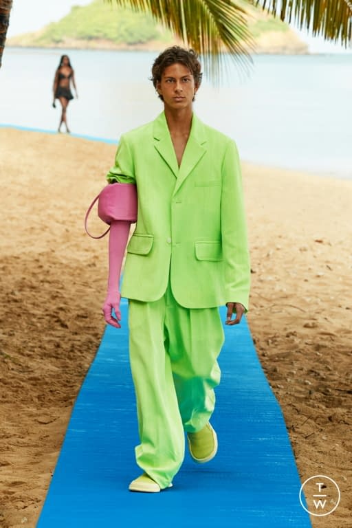 SS22 Jacquemus Look 17