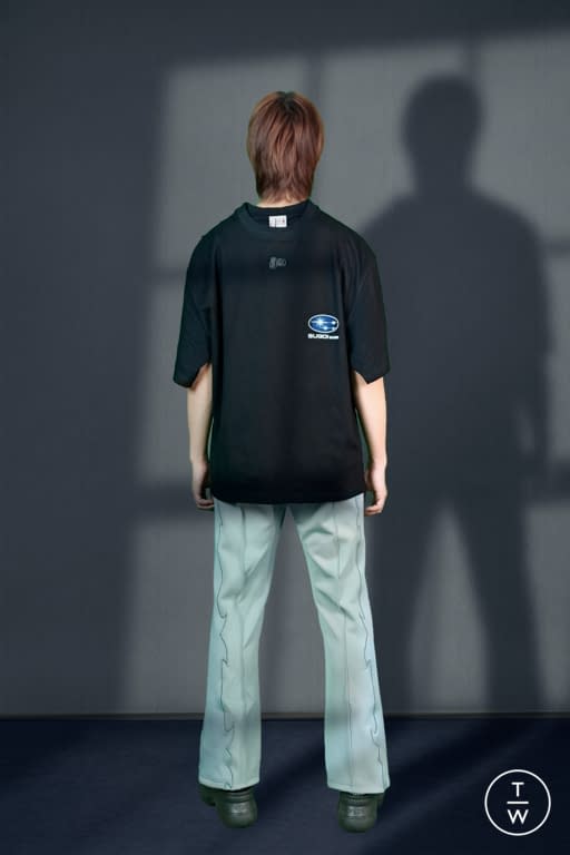 FW21 8IGB community clothing Look 32
