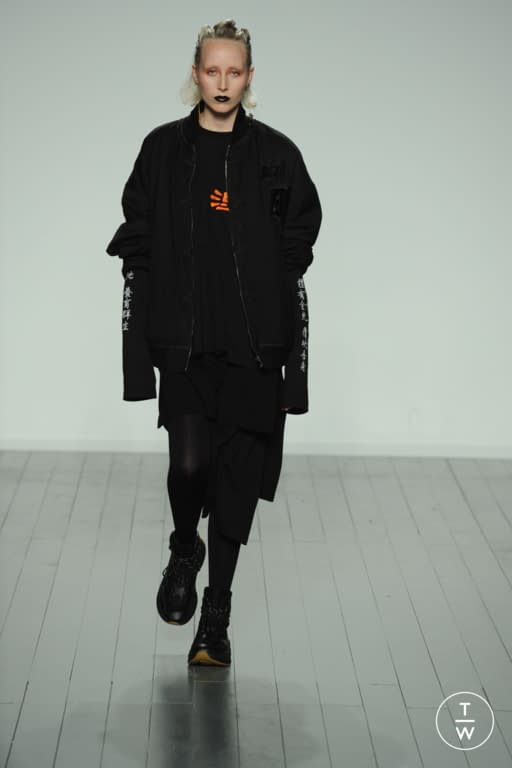 FW19 On:Off Look 18