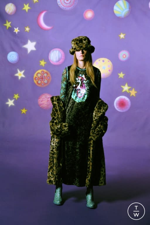 FW21 Anna Sui Look 23