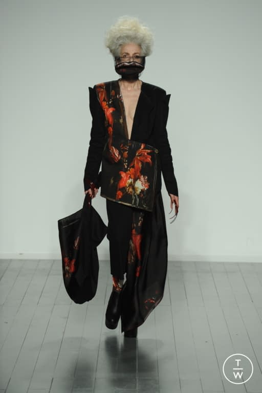 FW19 On:Off Look 47
