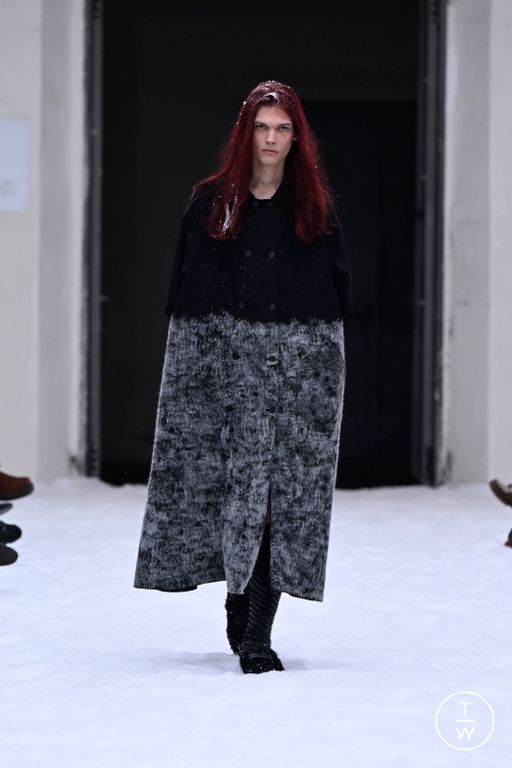 FW26 Shinyakozuka Look 2