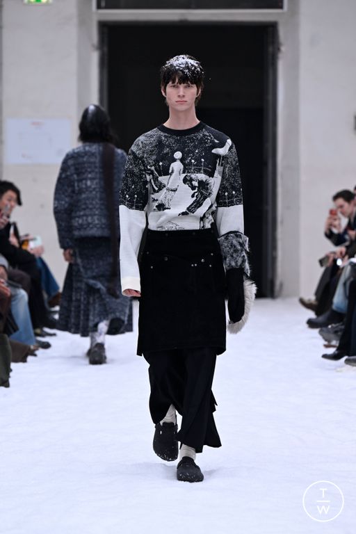 FW26 Shinyakozuka Look 17