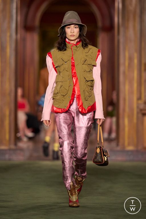 RS27 Louis Vuitton Look 5