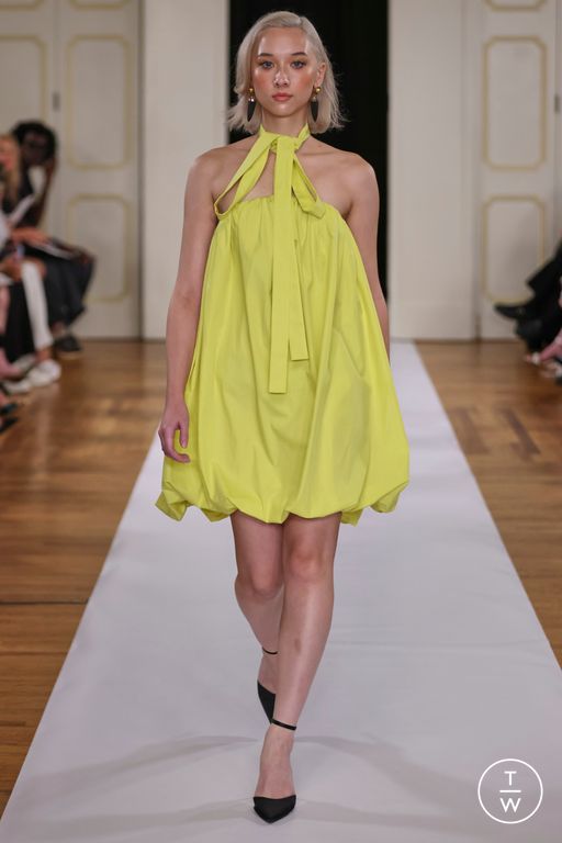 Spring-Summer 2025 Aiste Hong Look 9