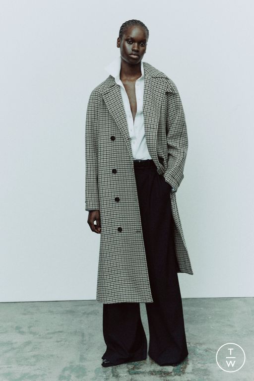 FW24 SAFIYAA Look 15