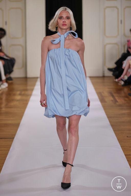 Spring-Summer 2025 Aiste Hong Look 10