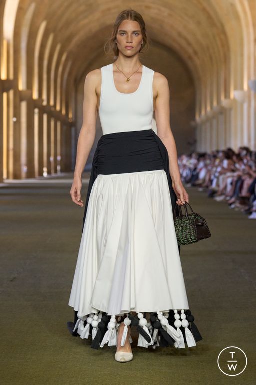 SS 26 Jacquemus Look 16