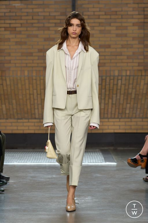 SS26 Calvin Klein Collection Look 16