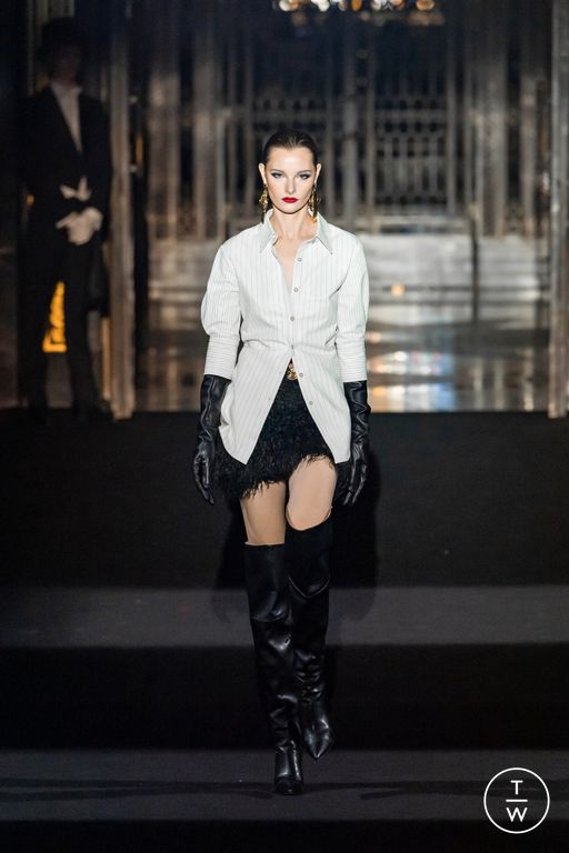 SS26 Hu Bing Selects: Consistence Look 15