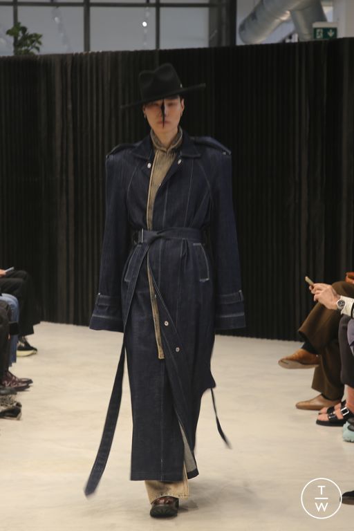 FW26 Victor Hart Look 18