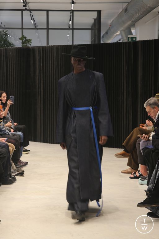 FW26 Victor Hart Look 19