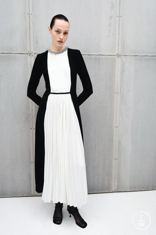 Pre-Fall 2025 Simkhai Look 20