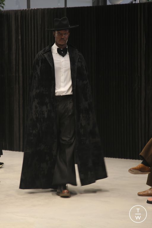 FW26 Victor Hart Look 20