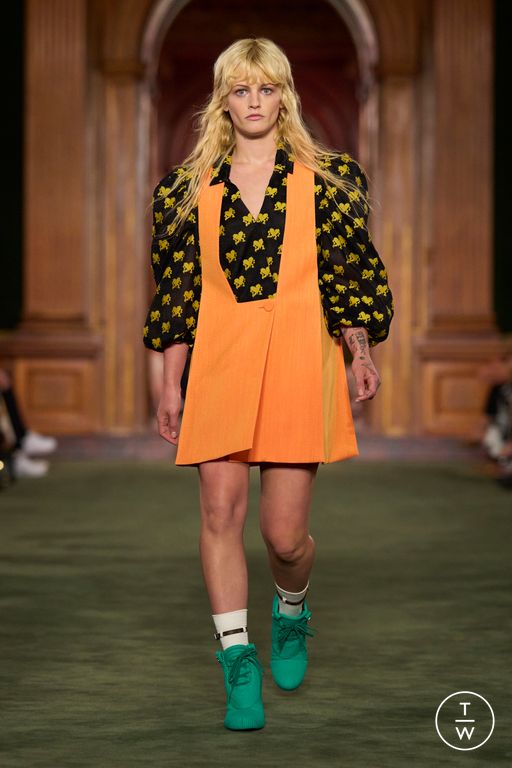 RS27 Louis Vuitton Look 21