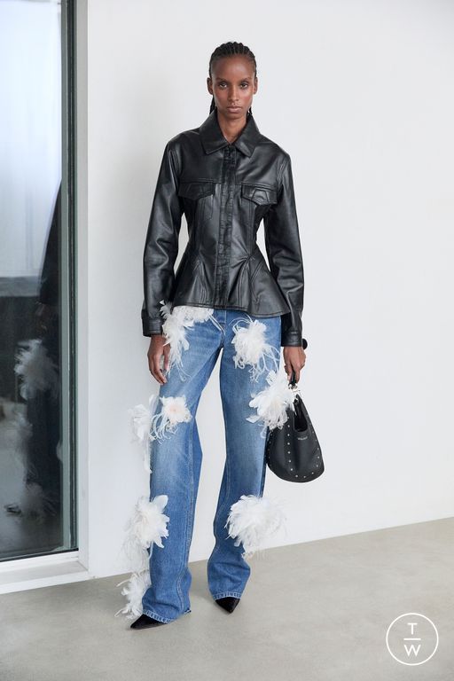 FW25 Vaillant Look 24