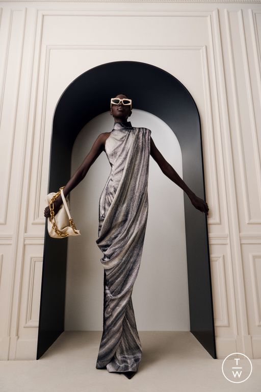 Pre-Fall 2025 Balmain Look 20