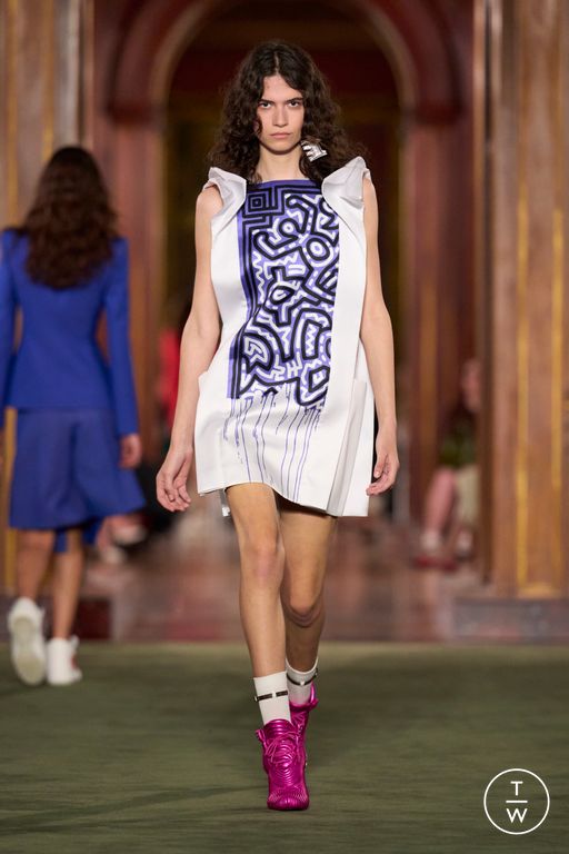 RS27 Louis Vuitton Look 26