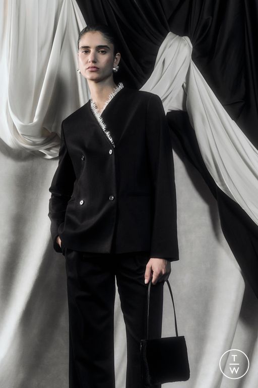 FW26 Loulou de Saison Look 30