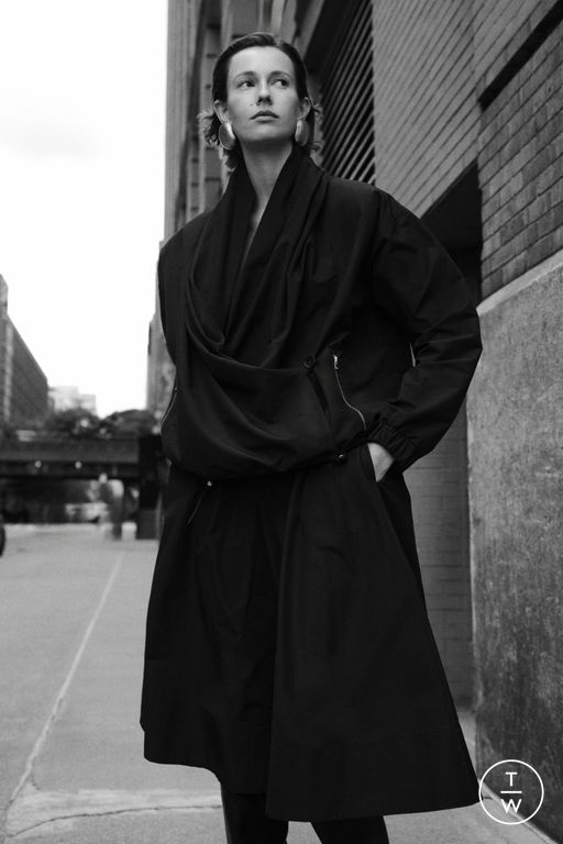 RS 26 Brandon Maxwell Look 30