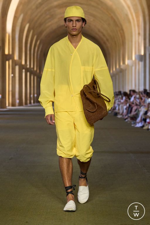 SS 26 Jacquemus Look 30