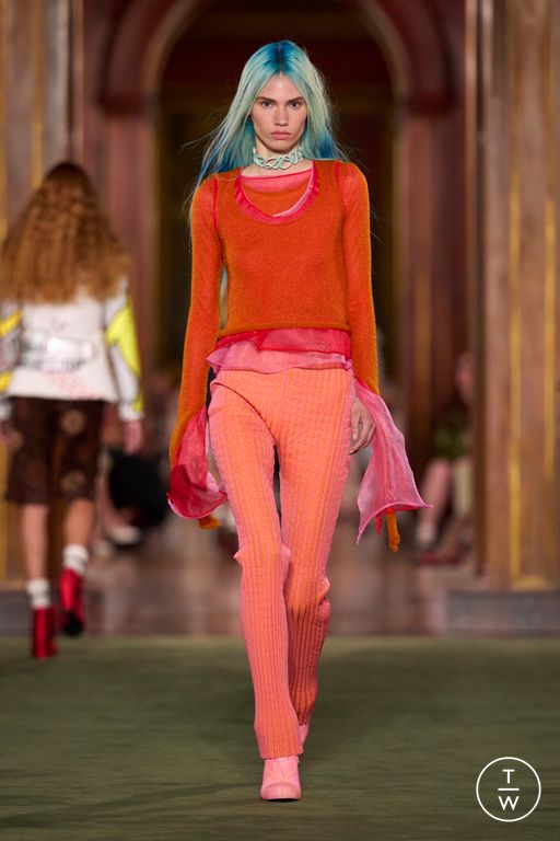 RS27 Louis Vuitton Look 33