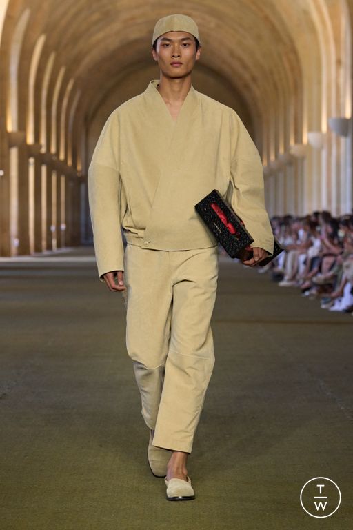 SS 26 Jacquemus Look 33