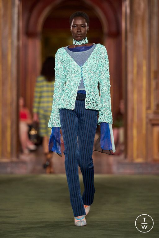 RS27 Louis Vuitton Look 34