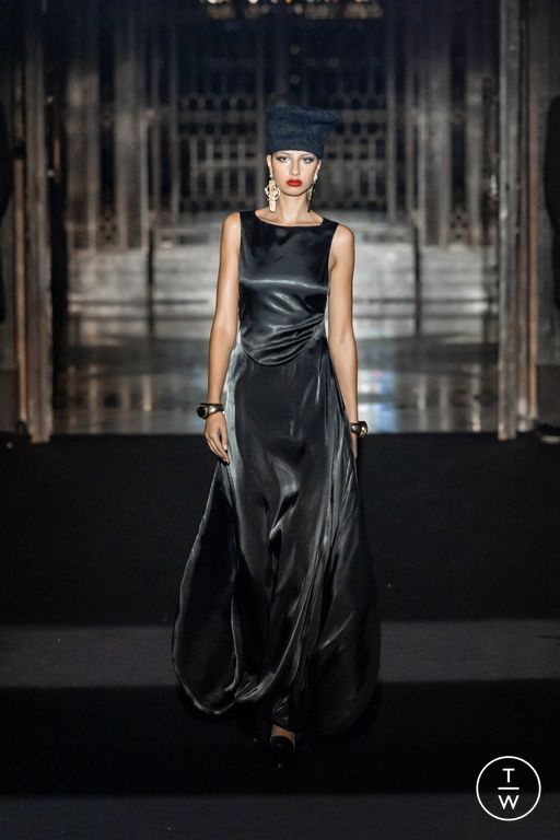 SS26 Hu Bing Selects Look 36