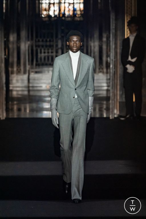 SS26 Hu Bing Selects Look 38