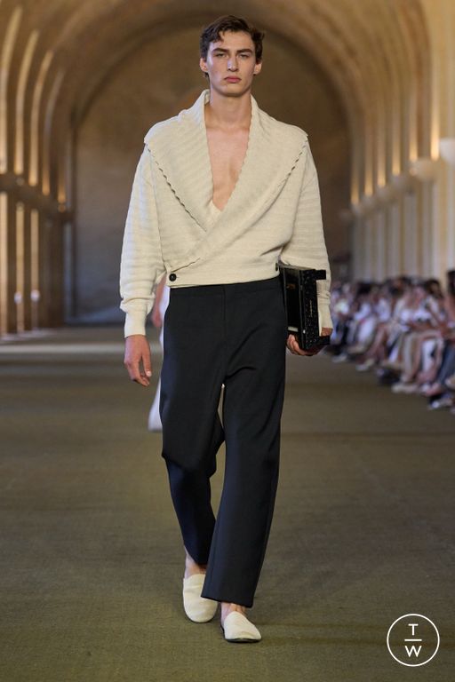 SS 26 Jacquemus Look 41
