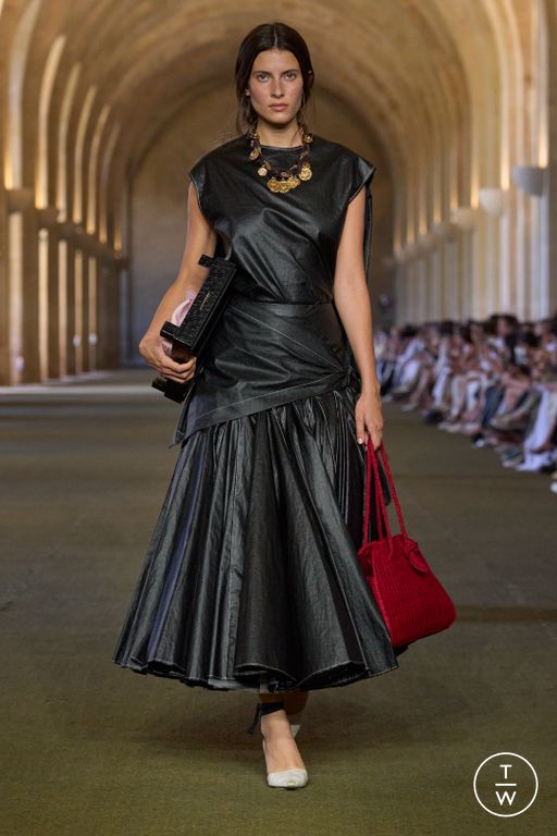 SS 26 Jacquemus Look 44