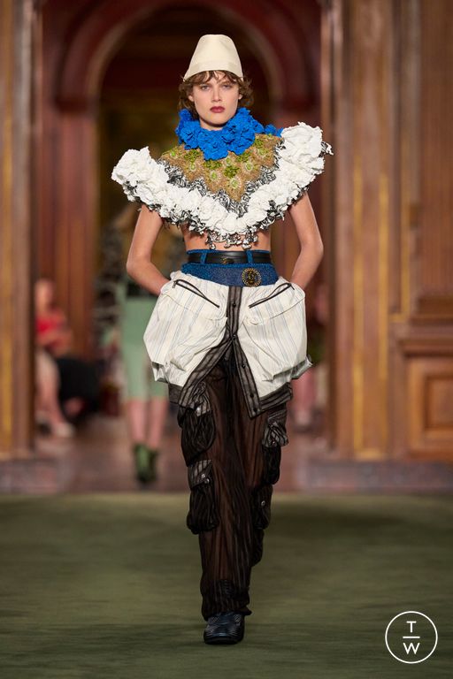 RS27 Louis Vuitton Look 56