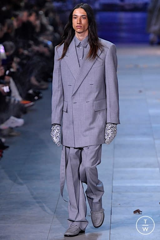 Louis Vuitton F/W 18 menswear #5 - Tagwalk: The Fashion Search Engine