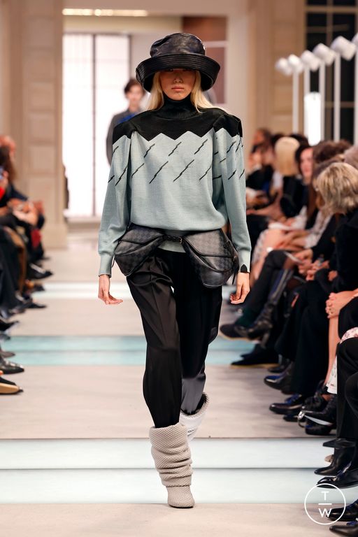 FW25 Louis Vuitton Look 28
