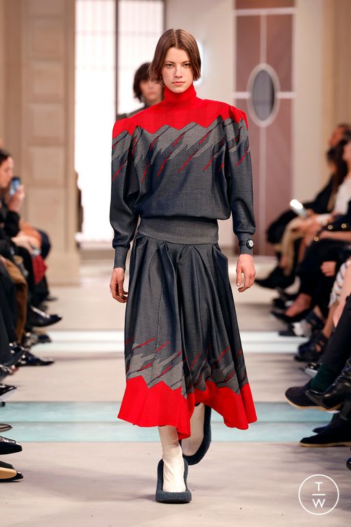FW25 Louis Vuitton Look 30