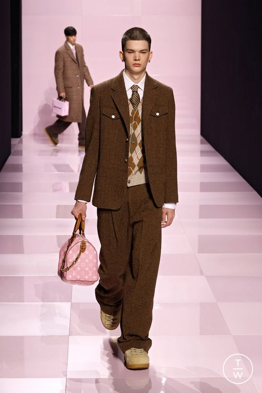 FW25 Louis Vuitton Look 1