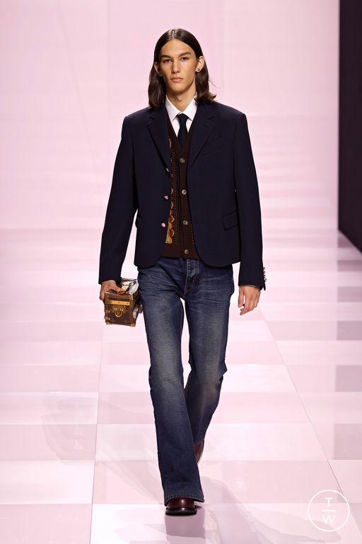 FW25 Louis Vuitton Look 15