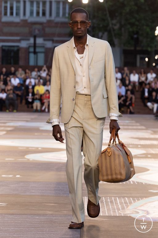 SS26 Louis Vuitton Look 32