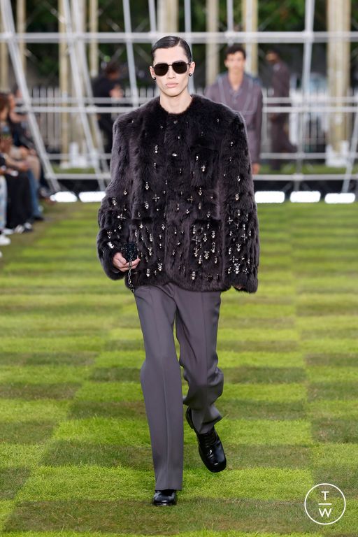 Spring-Summer 2025 Louis Vuitton Look 46