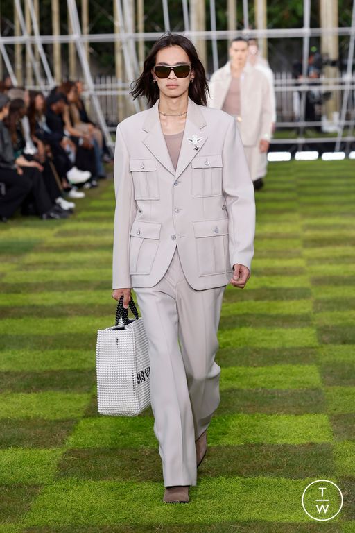 Spring-Summer 2025 Louis Vuitton Look 59