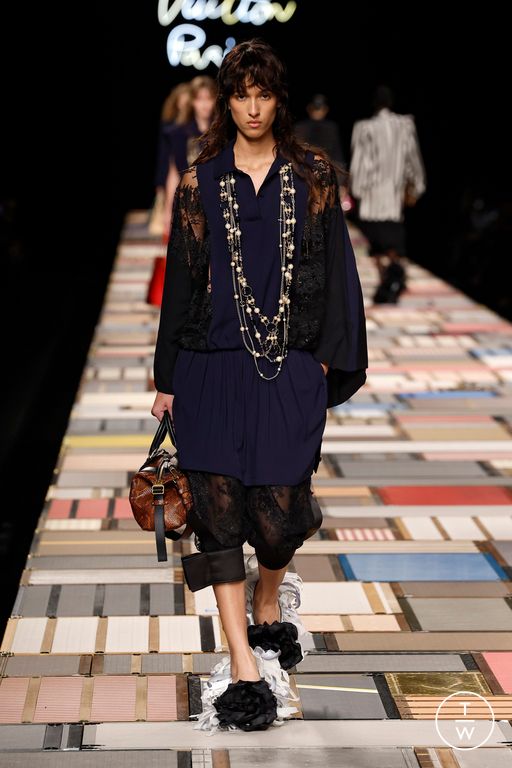 Spring-Summer 2025 Louis Vuitton Look 27